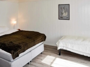 7 Person Holiday Home in Averoy