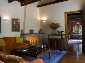 Arhontiko Kaltezioti Luxury Hotel & Suites