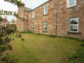 Wellington Lodge - Donnini Apartments