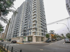 Trendy Host Canvas, Miraflores