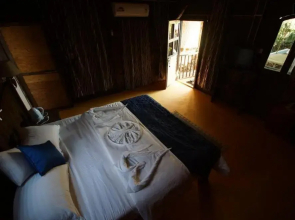 Casa Ashvem Resort