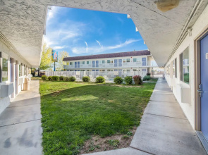 Motel 6 Moses Lake, WA