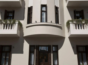 Villa Rothschild by Zvieli Hotels