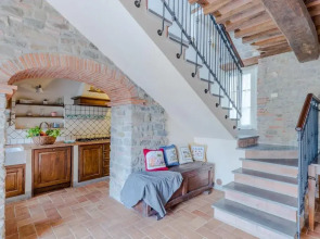 Tuscan Fizz Villa a Vineyards Retreat