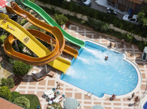 Villa Moonflower Apart Hotel