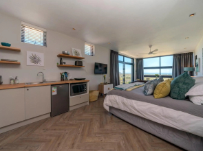 365 Sunset Self Catering Apartments