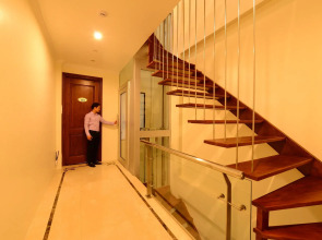 Hanoi Bella Rosa Hotel & Travel