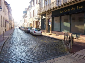 Apartment With one Bedroom in Beaune, With Wifi