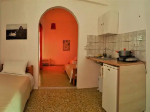 Ilias Place