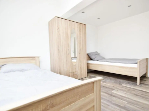 Moderne Ferienwohnung Mit Sat-Tv & Wlan