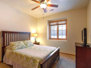 Copperwood #12 - 3 Br Condo