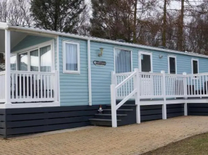 Silver Birch Retreat - Percy Woods Country Retreat With 18 HOLE FREE GOLF