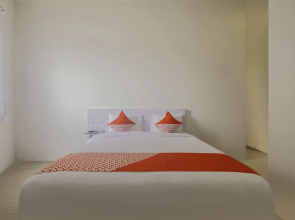 OYO 2759 Cibeureum Residence Ii
