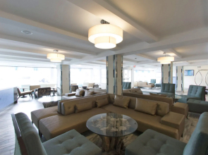 Aqua Blue Hotel