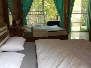 Hill Tribe Art House Lahu & Akha Homestay