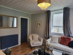 4 Bedroom Apts at Sensational Stay Serviced Accommodation Aberdeen- Powis Crescent
