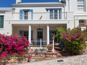 The Majestic Apartment