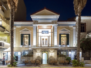 Aigli Seafront Loft-Bespoke Design Gem