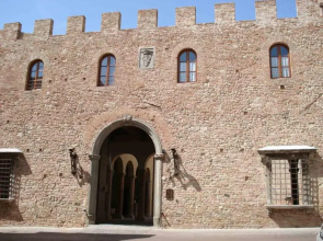Appartamento In Palazzo Stiozzi Ridolfi