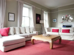 North Castle Street Flat With Views Over Edinburgh