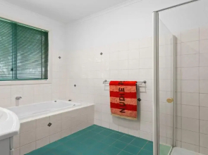 Sheoak Holiday Home