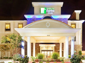 Holiday Inn Express & Suites Texarkana by IHG