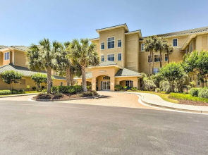 Resort Perks: Upscale Condo in North Myrtle Beach