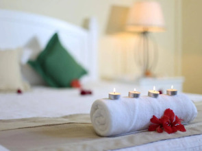 Les Mariannes Wellness Sanctuary-Adults Only