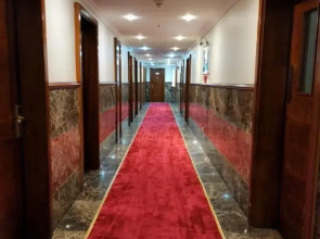 Sun And Sands Downtown Hotel