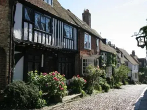 Curlew House