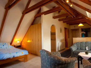 Apartmanház a Hazatérőhöz