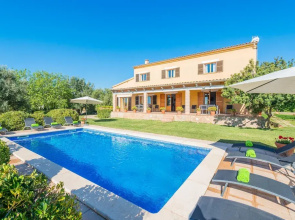 Sa Conca in Manacor With 6 Bedrooms and 4 Bathrooms
