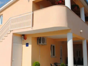 Apartments Kairos - Bili 9