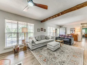 1 Mi to Alto Lake: Mtn-view Home w/ Large Yard!