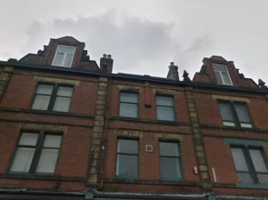 Deluxe City Apartment