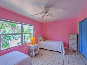 Northside Grand Cayman Getaway w/ Private Beach!