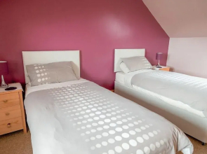 Henblas Holiday Cottage