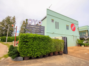 OYO 242 Baan Noppadol Hua Hin Resort