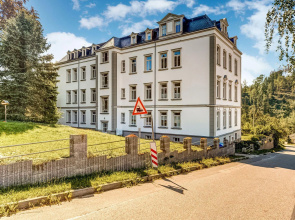 Pretty Apartment with Large Communal Terrace near Borstendorf