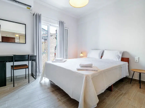 Alex Home by Corfuescapes