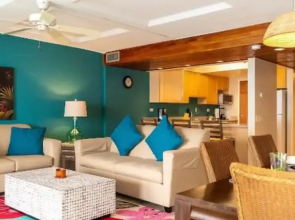 West Oahu Studio Condo at Makaha Beach