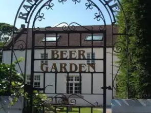 Ramsay Arms Hotel