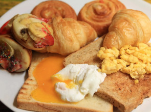 Bliss Surfer Hotel Legian