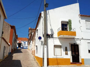 House With 2 Bedrooms in Santiago do Cacém, With Wonderful City View a