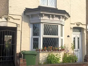 Stylish room near seafront