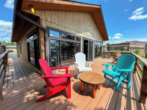 Island Cove #9 - On Minocqua Lake