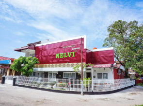 Hotel O Jalan Jenderal Sudirman Near Imam Bonjol Square Formerly Nelvi Guest House