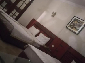 Hotel Versa Apartment and Lodges Lahore