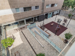 Forum Beach 2 And Pool Apartment Barcelona