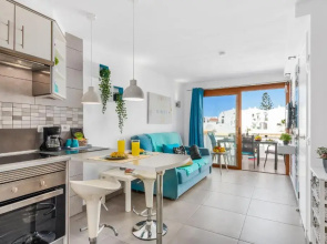 B16 WINDSOR PARK, exclusive sea view, heated pool